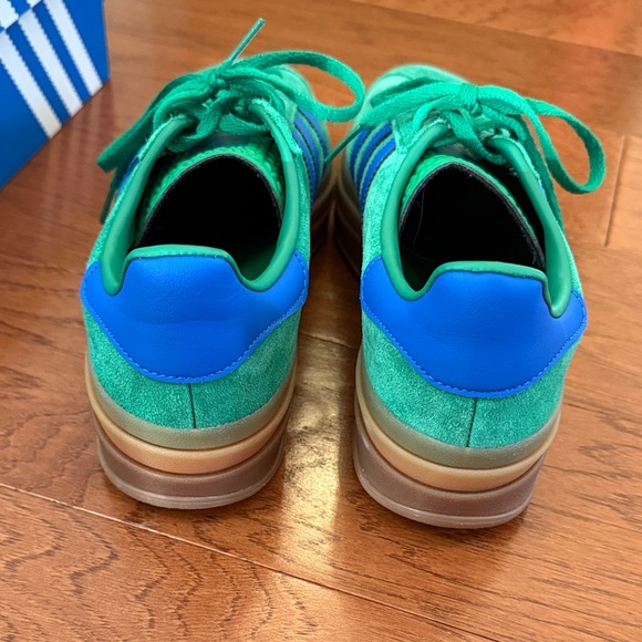 Adidas Green Suede Gazelle Sneakers with Blue Stripes - Picture 6 of 7